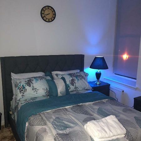 Biverlyhills Holiday Home 纽约 外观 照片